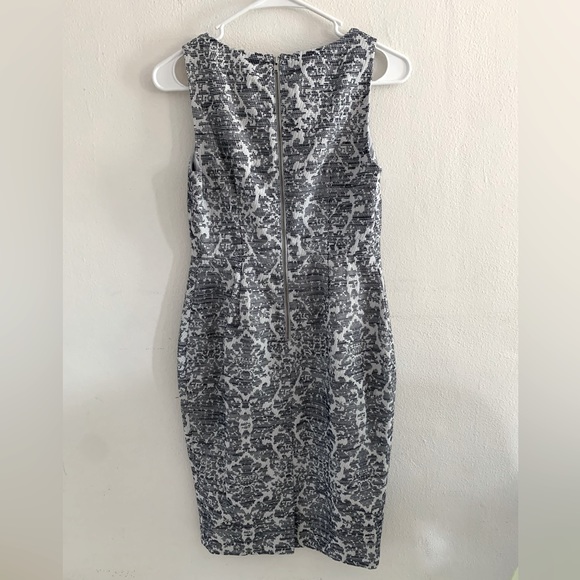 The Limited gray dress size 0 - Picture 2 of 3